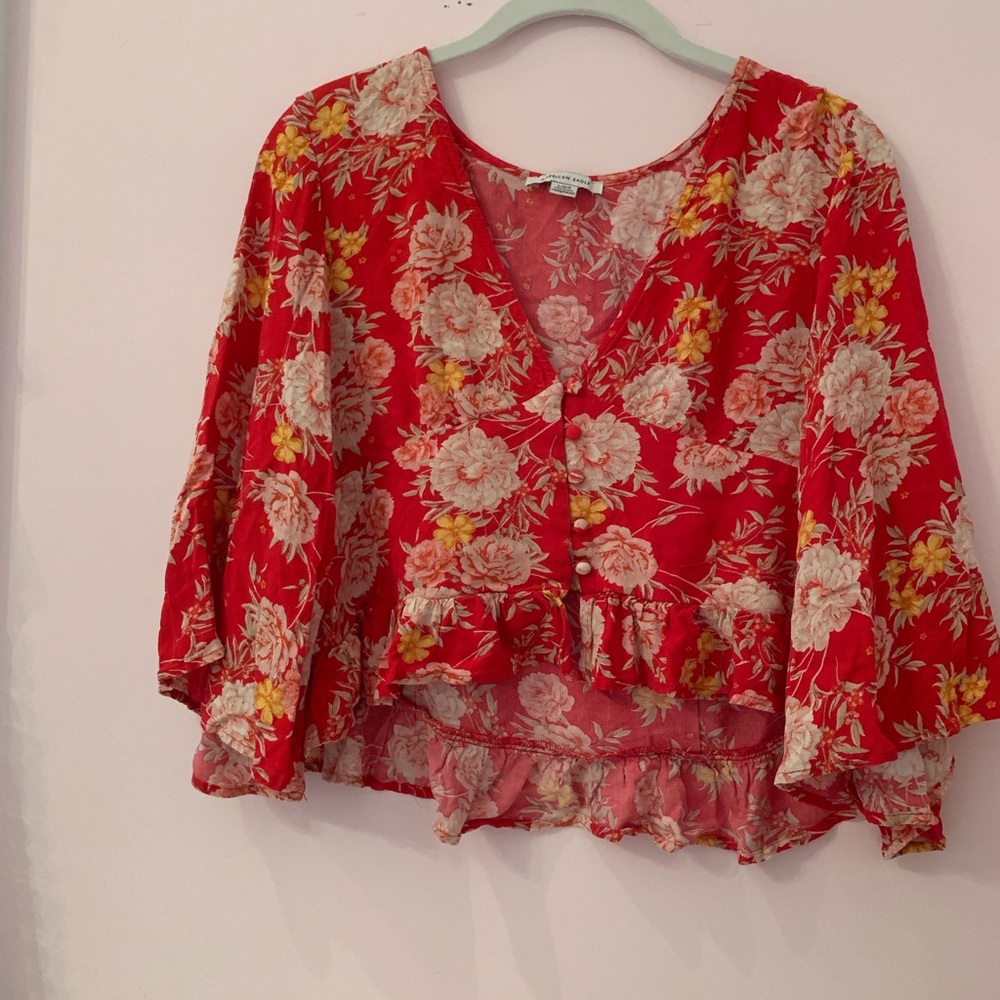 American eagle floral blouse